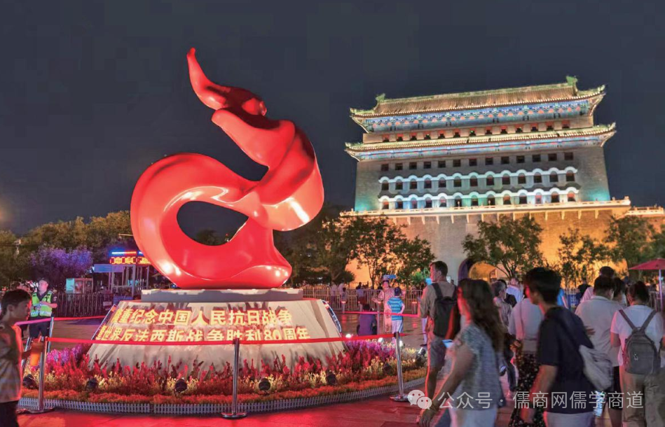 【早报】我航母集齐五件套;日无人机紧盯钓鱼岛;美颠覆专家抵港任总领事;男子杯砸女同事致缝20针